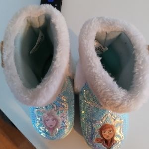 Kids frozen boots